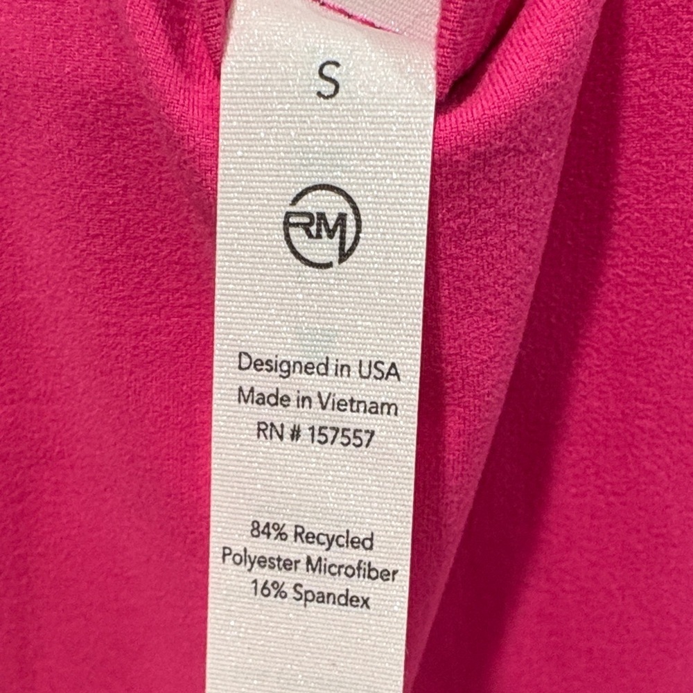 Vibrant Pink Sleeveless romper - Picture 3 of 7